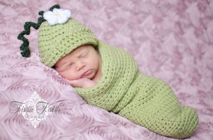 Picture of Baby CROCHET PATTERN - Sweet Pea Beanie & Cocoon - baby sleep sack baby hat crochet beanie newborn photo prop PDF pattern instant download